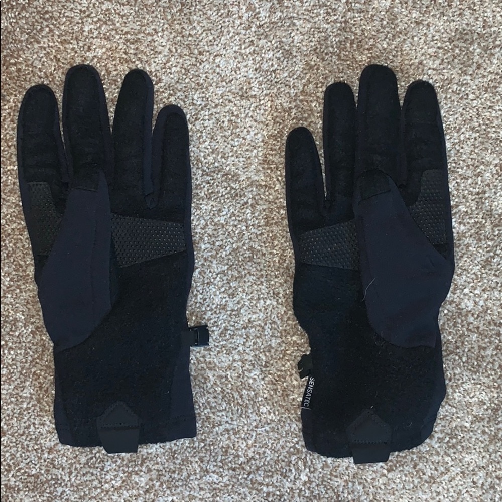 Head gloves